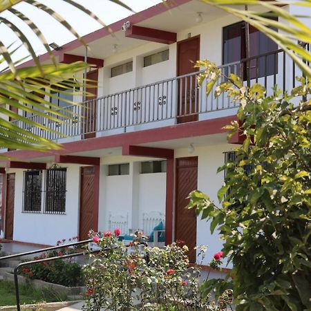 Los Naturales Huaral Exterior photo
